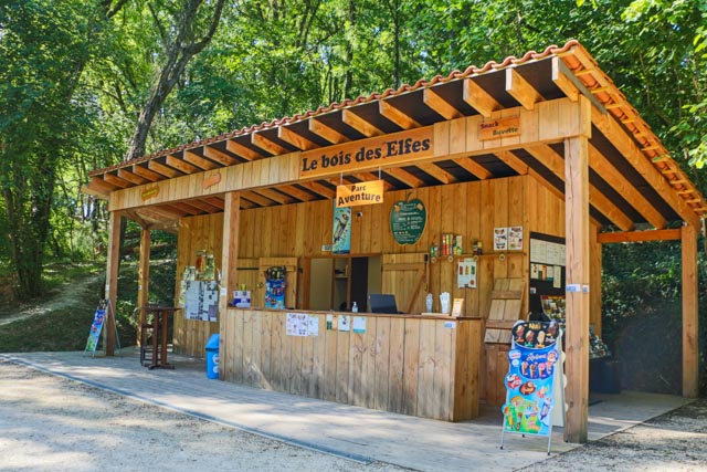 accueil-gourdon-le-bois-des-elfes
